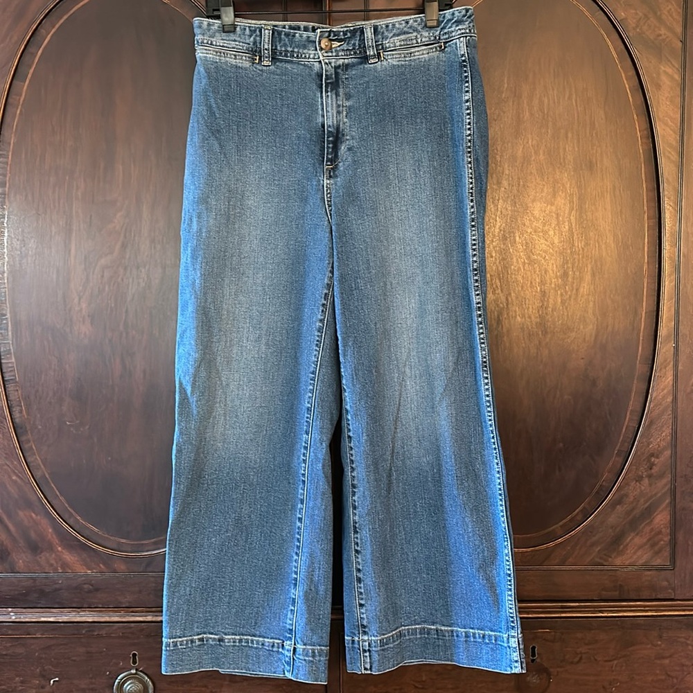 GAP Wide-Leg High Rise Jeans